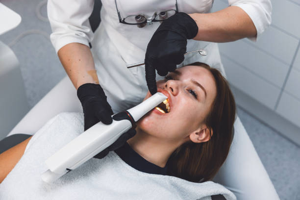 Best Emergency Gum Treatment in Vla Park, IL